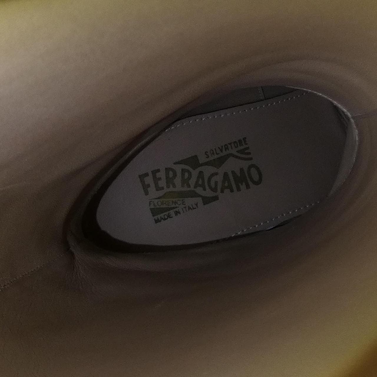 サルヴァトーレフェラガモ SALVATORE FERRAGAMO ロングブーツ