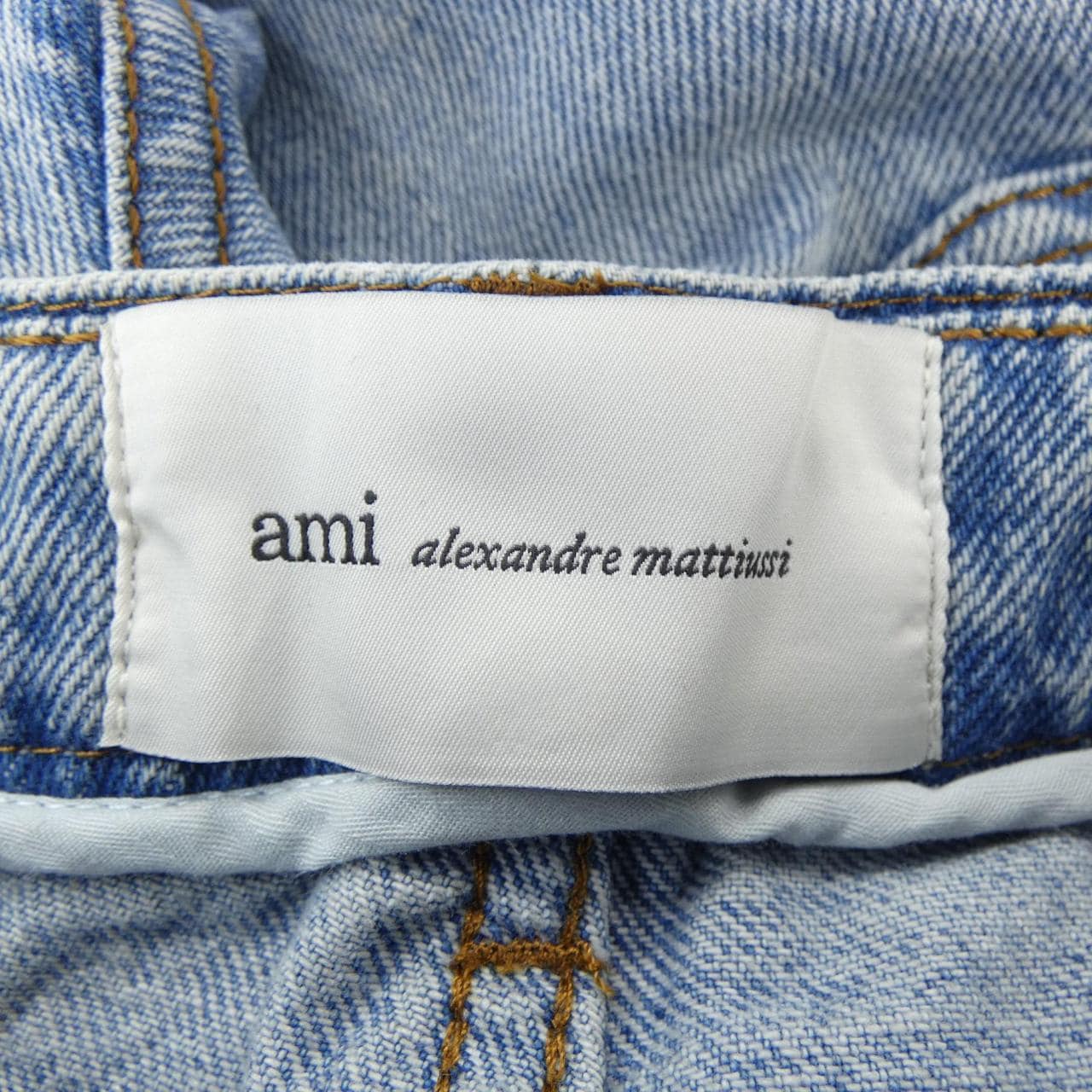アミ AMI FTR898.DE0046 ジーンズ