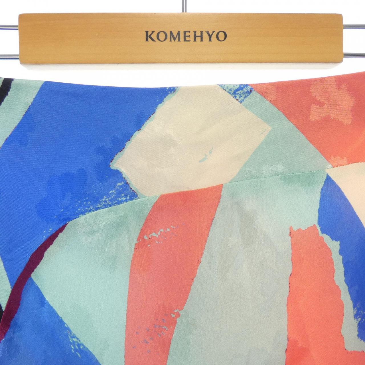 TAHYATAYLOER スカート