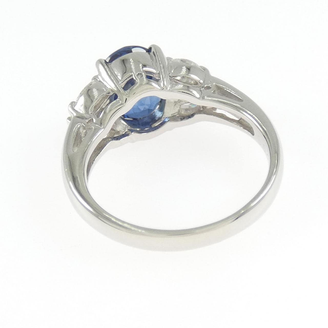 PT900 サファイヤ リング 2.52CT