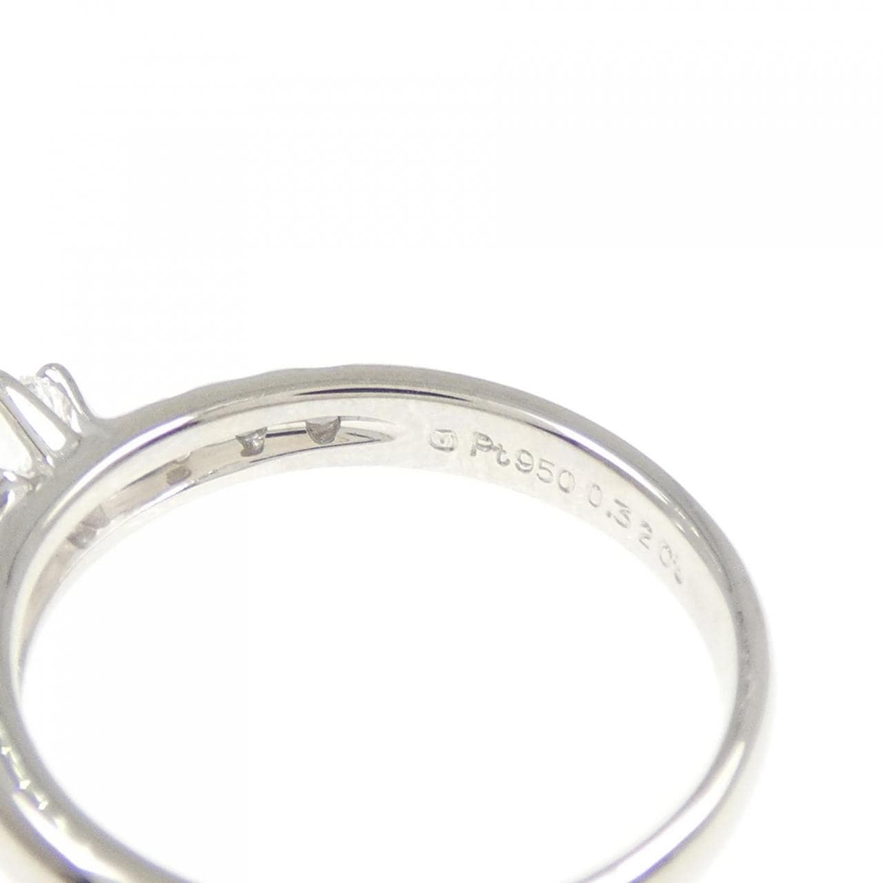 ミキモト ダイヤモンド リング 0.32CT