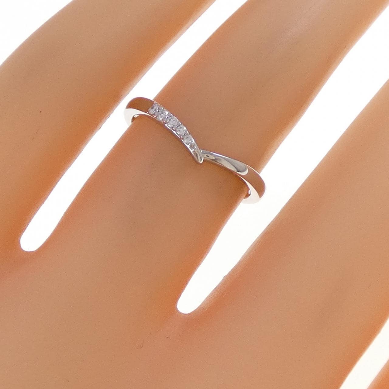 4゜C ダイヤモンド リング