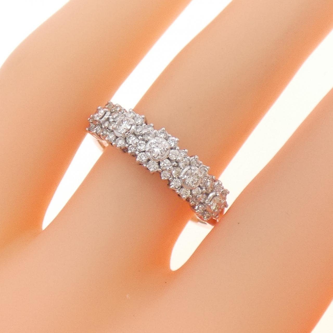 K18WG flower Diamond ring 0.40CT
