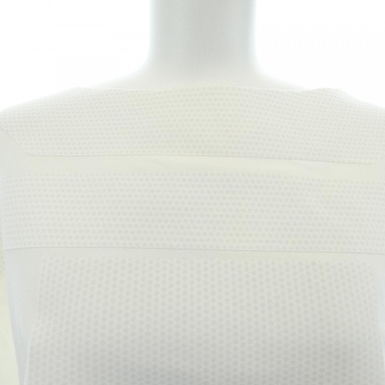 イッセイミヤケ ISSEY MIYAKE IM88-JK002 トップス