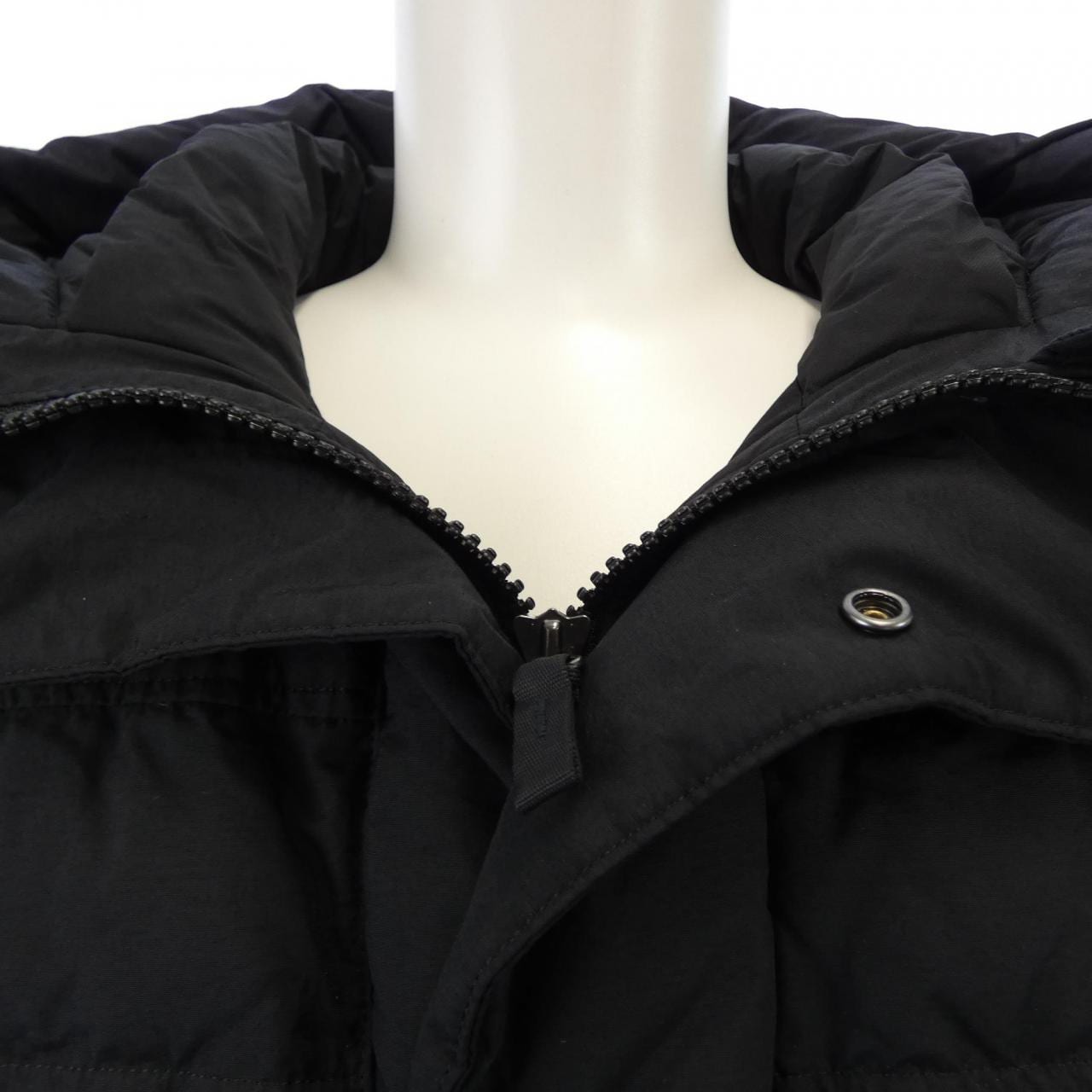 ザノースフェイス THE NORTH FACE ND92564 ダウンジャケット