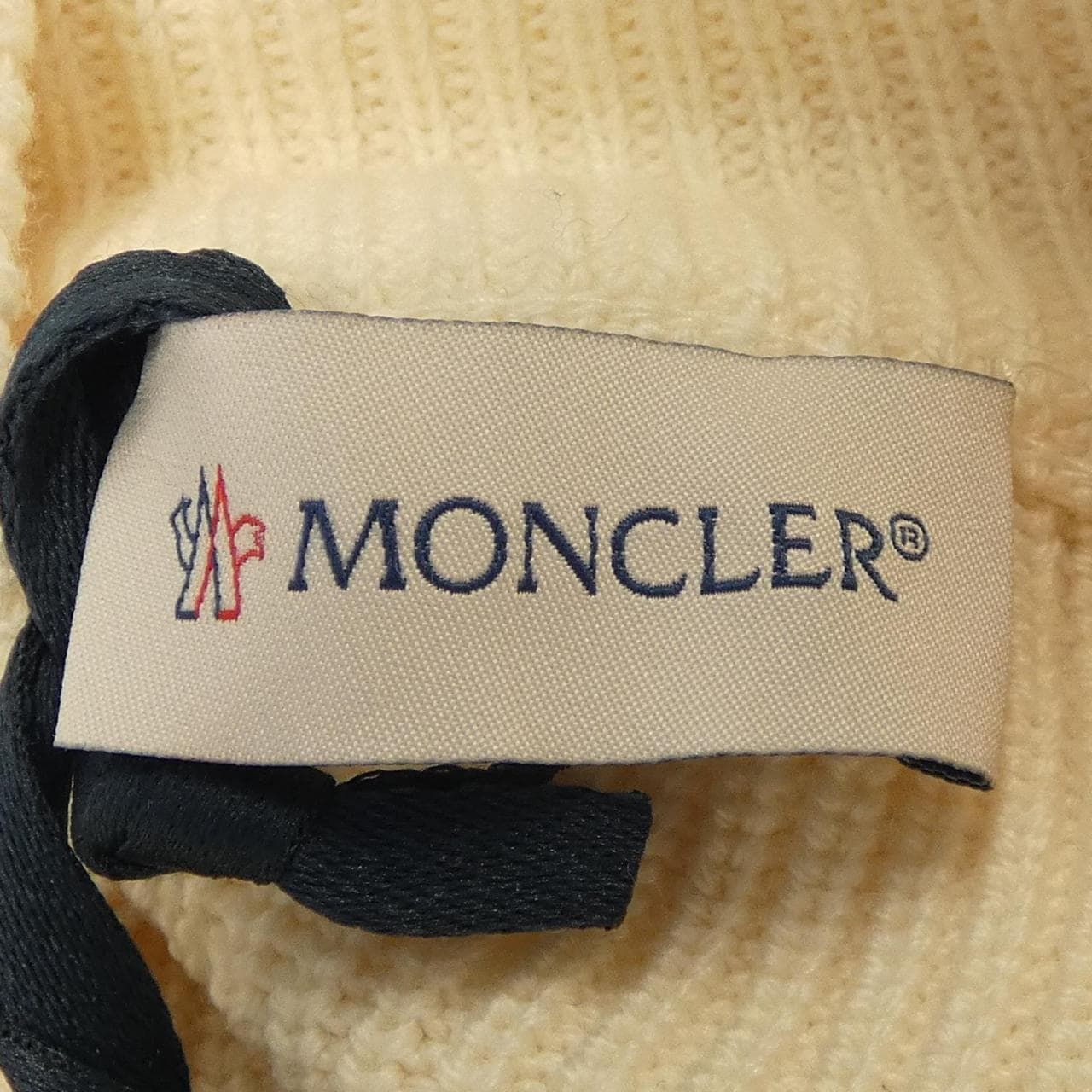 モンクレール MONCLER ダウンジャケット