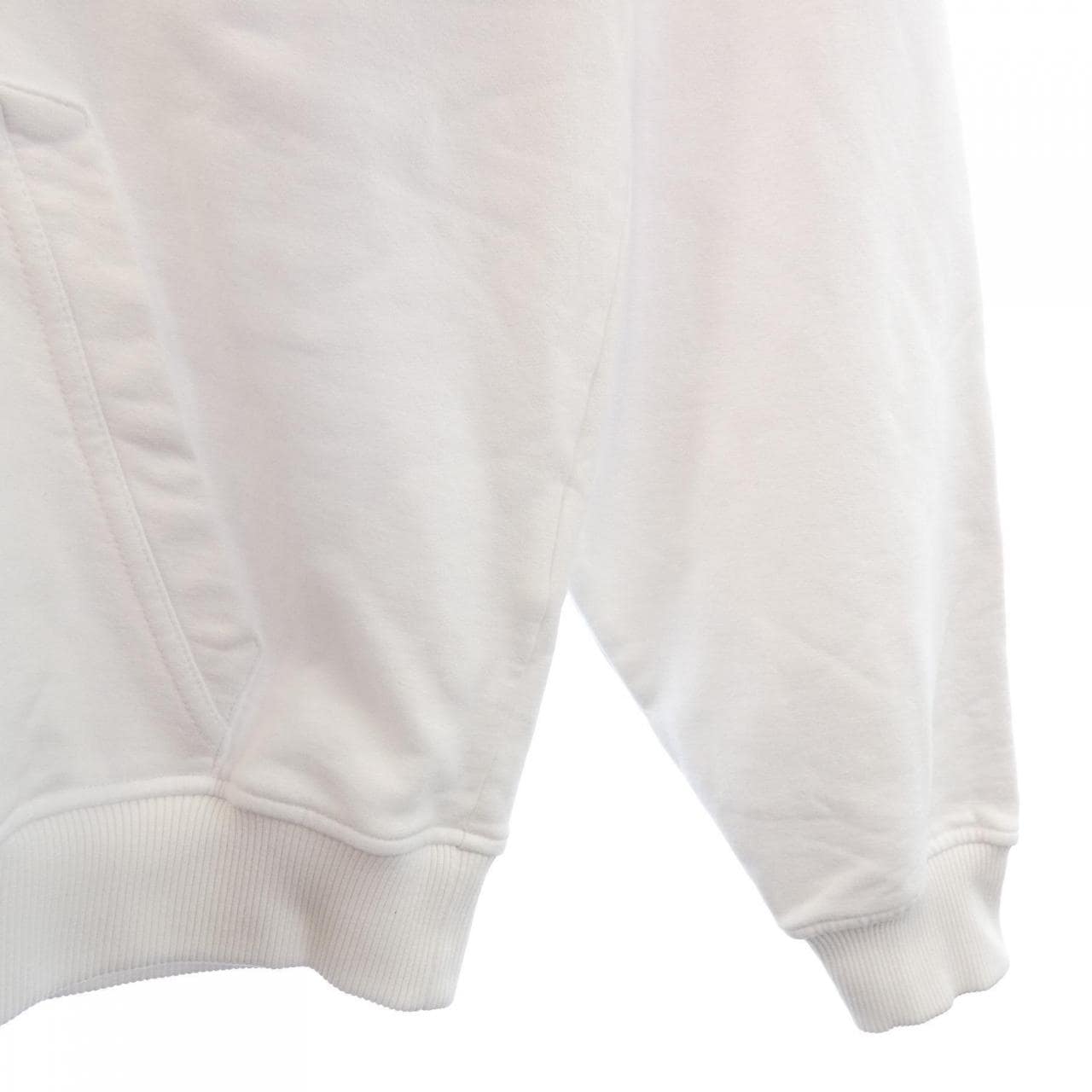 フェンダーチェ FENDACE 1006424 パーカー