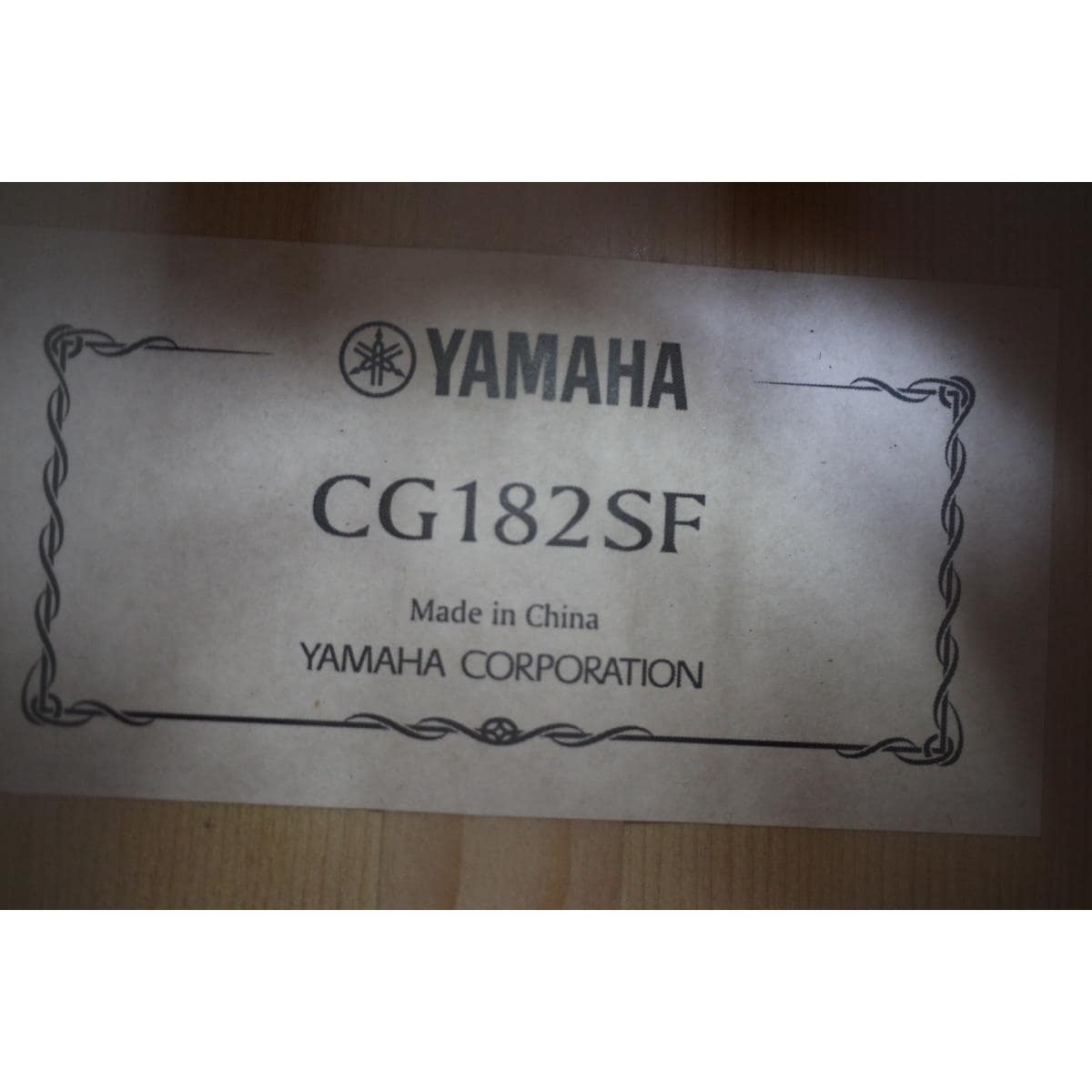 YAMAHA CG182SF