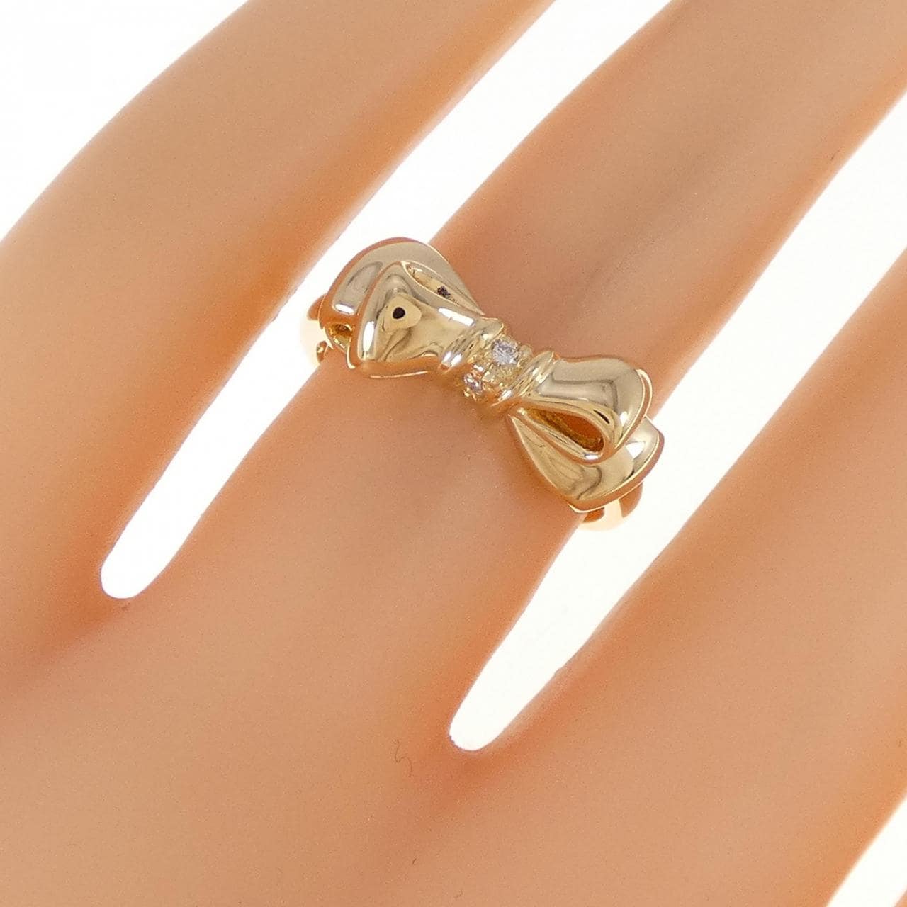 K18YG ribbon Diamond ring