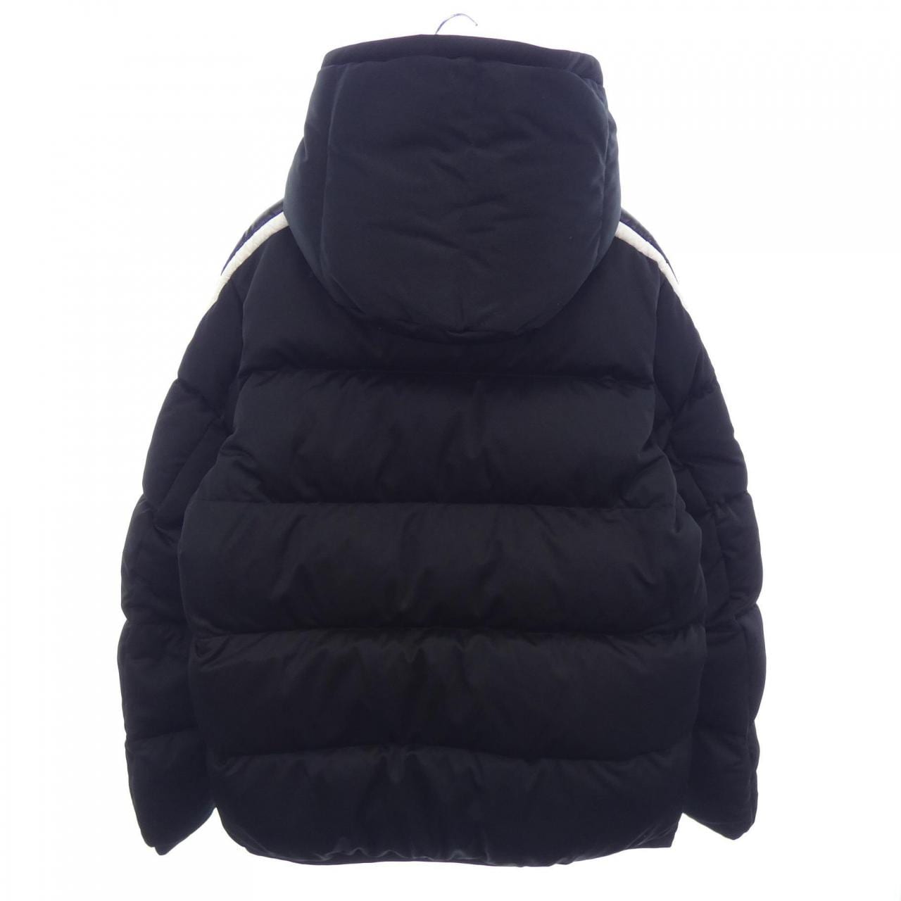 モンクレール MONCLER ダウンジャケット