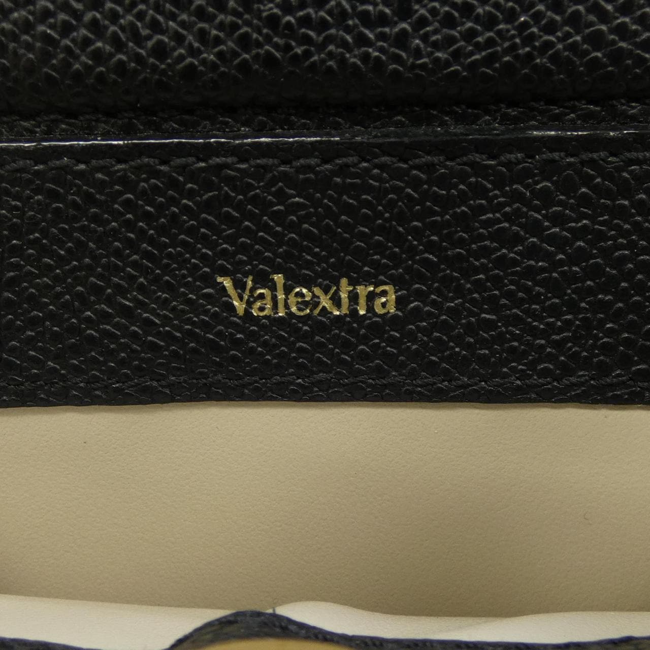 ヴァレクストラ VALEXTRA BAG