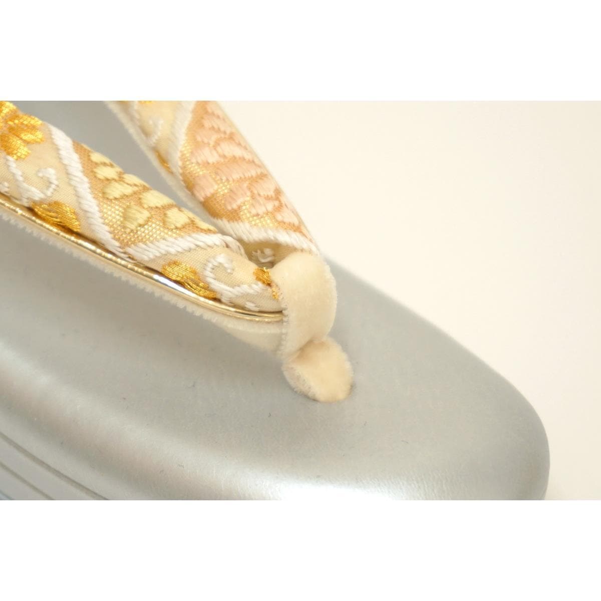 [新品] 女士 Zori 凉鞋 [Kawai Bijutu Orimono]