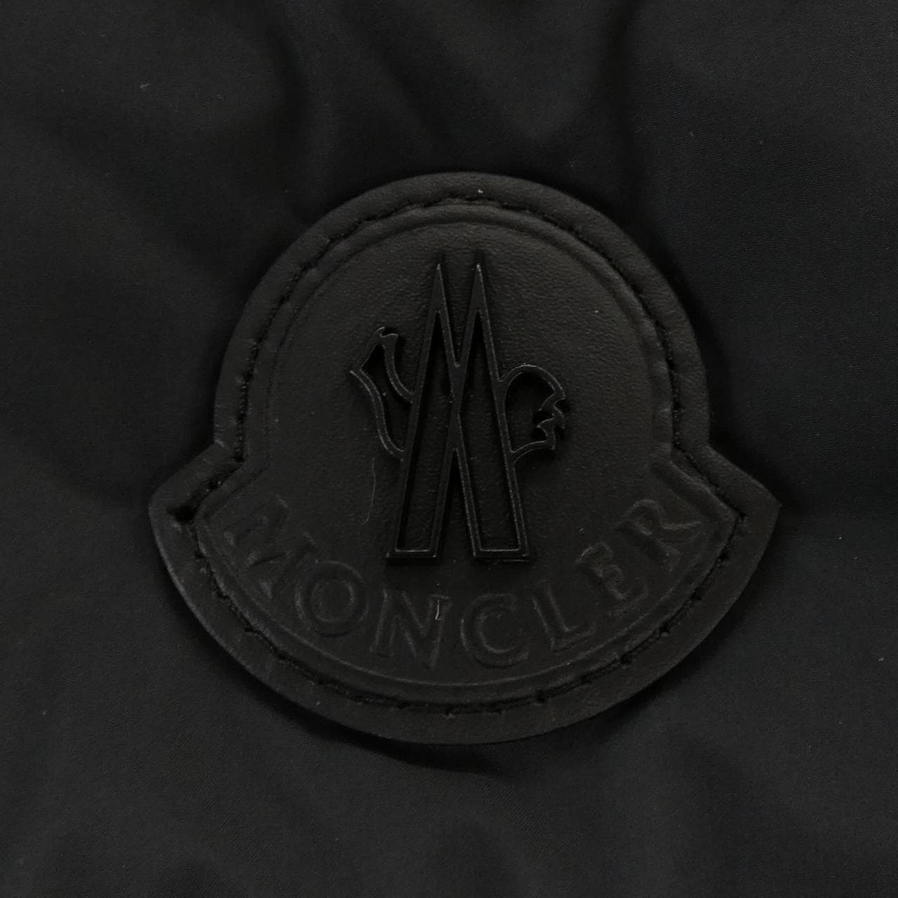 モンクレール MONCLER TREOMPAN ダウンベスト