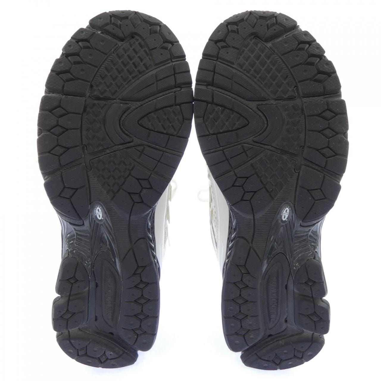 ニューバランス NEW BALANCE M1906RCO スニーカー
