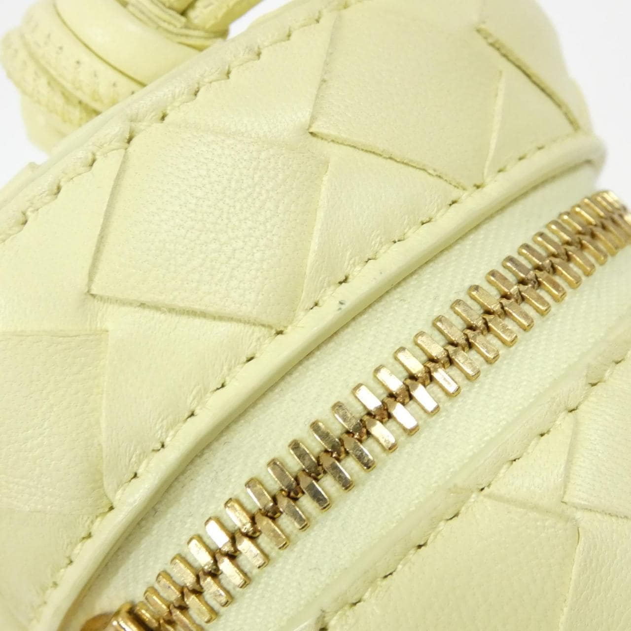 ボッテガヴェネタ 743551 VCPP3 ショルダーバッグ