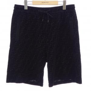 フェンディ FENDI FB0689 A7D5 ショートパンツ