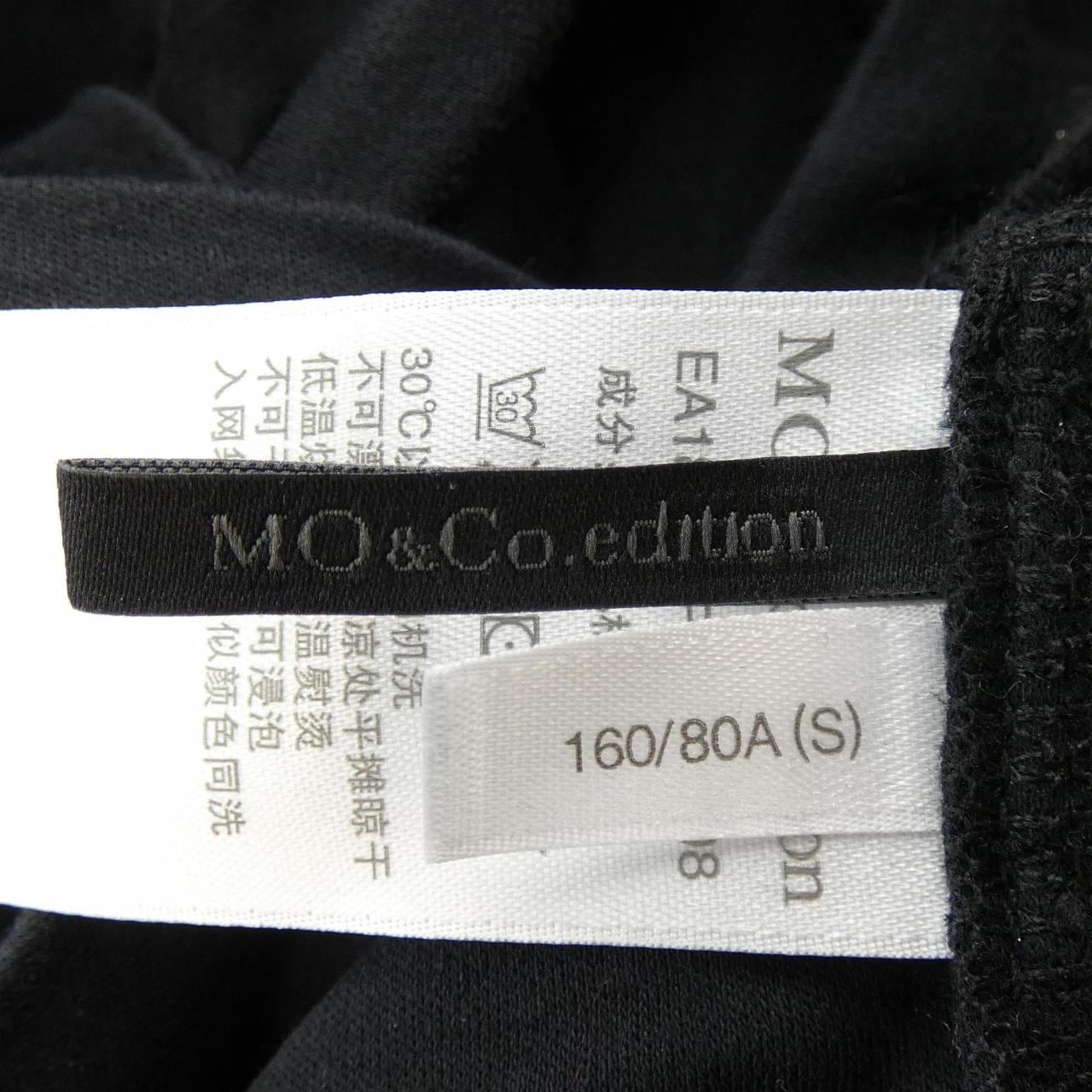 MO&CO EDITTION トップス