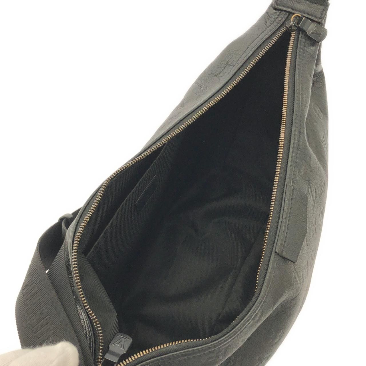 ルイヴィトン モノグラム シャドウ ホーボー ハンモックバッグ M12850 ショルダーバッグ