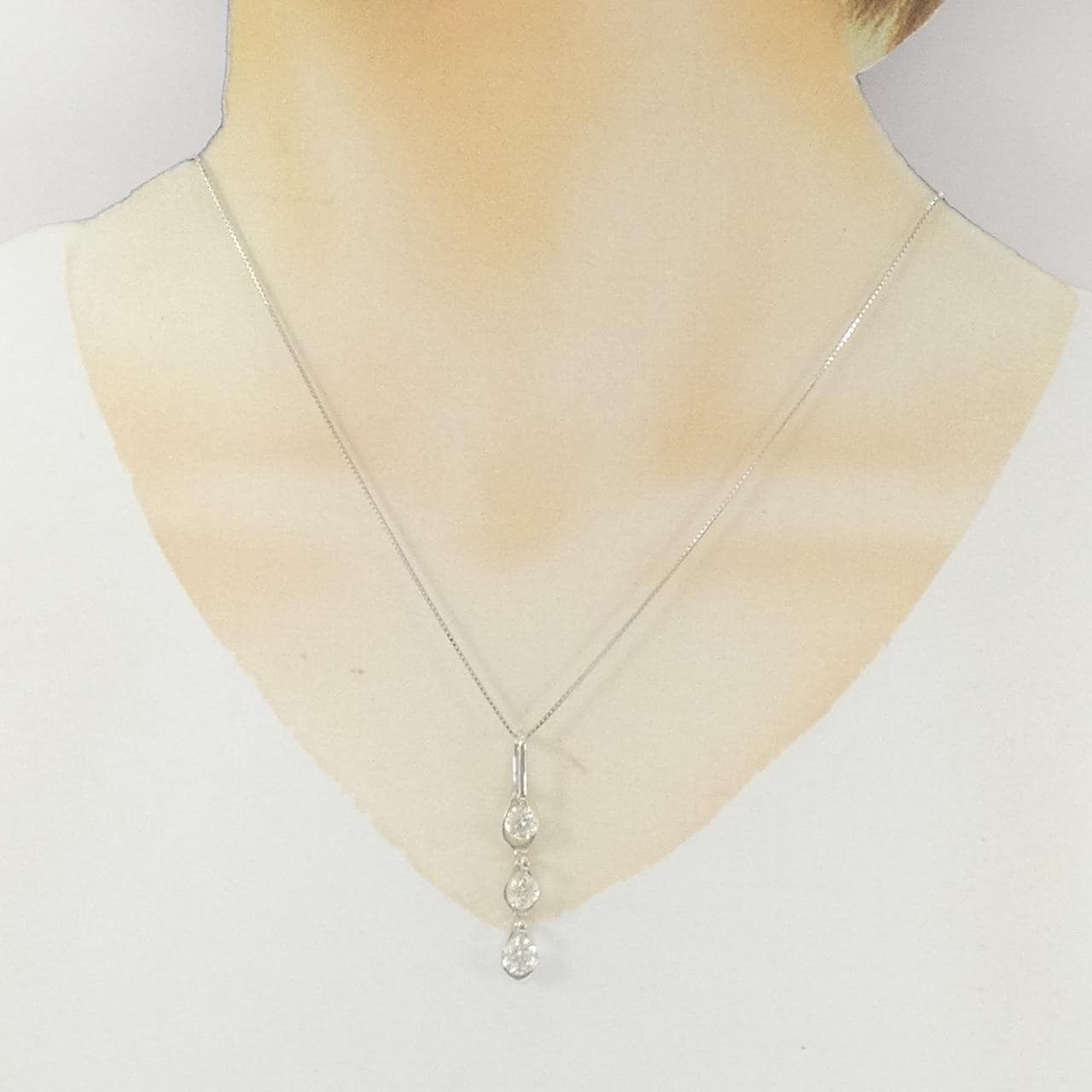 K18WG ダイヤモンド ネックレス 2.06CT