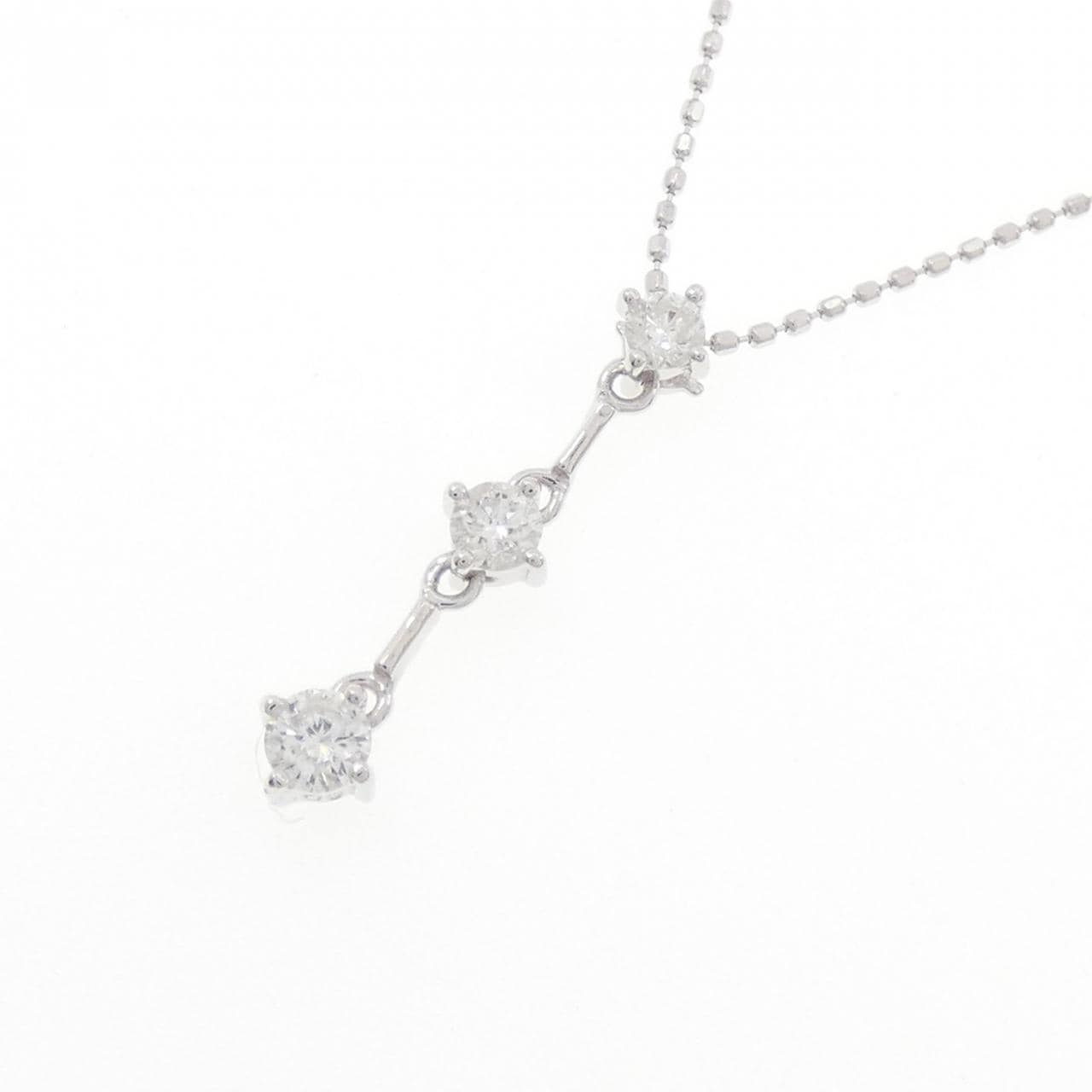 K18WG スリーストーン ダイヤモンド ネックレス 0.3CT