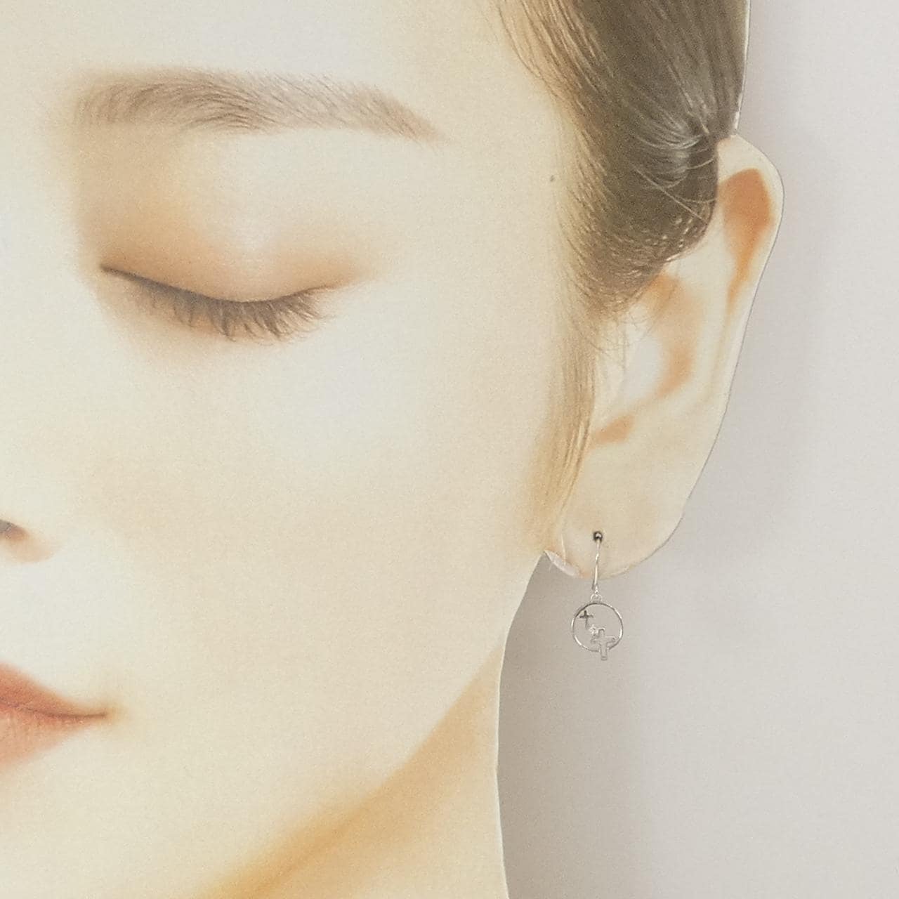 K18WG クロス ダイヤモンド ピアス 0.02CT