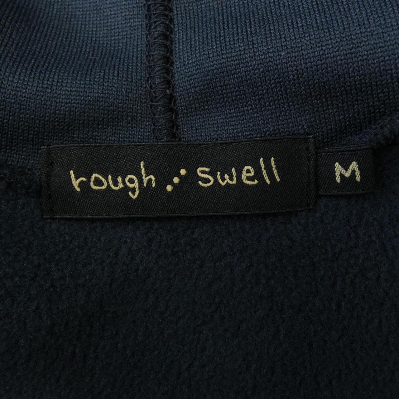 rough & swell トップス