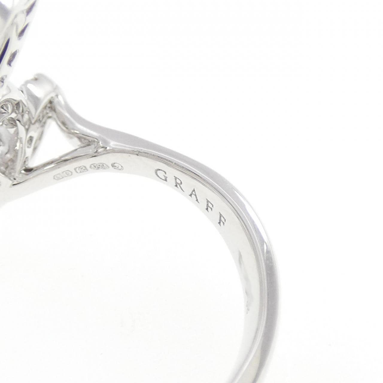 Graff wildflower triple ring