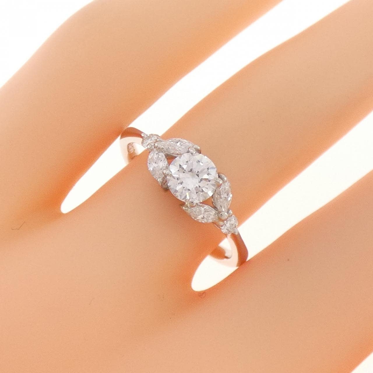 PT900 ダイヤモンド リング 0.528CT E SI2 VG