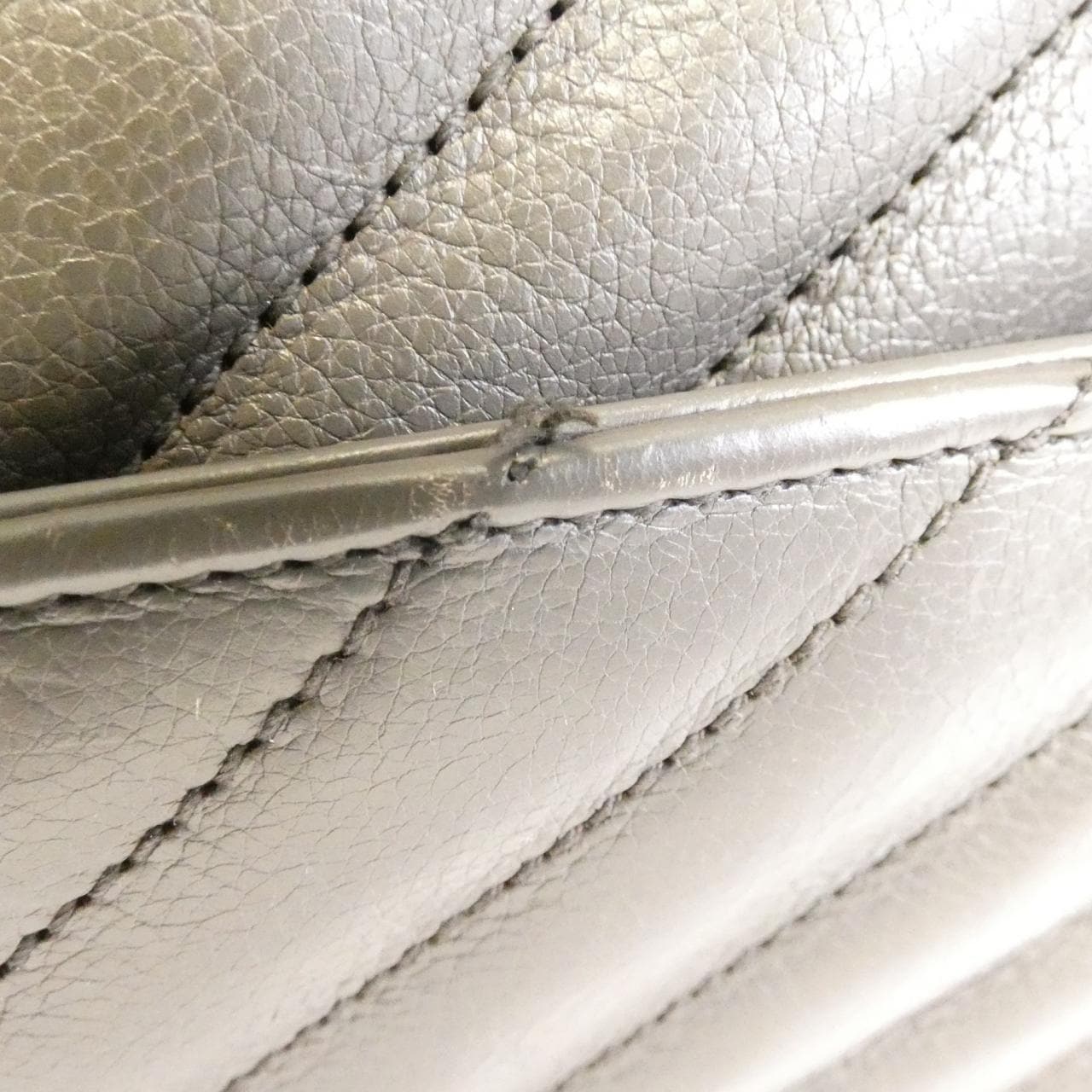 SAINT LAURENT 392737 CTR04 Bag