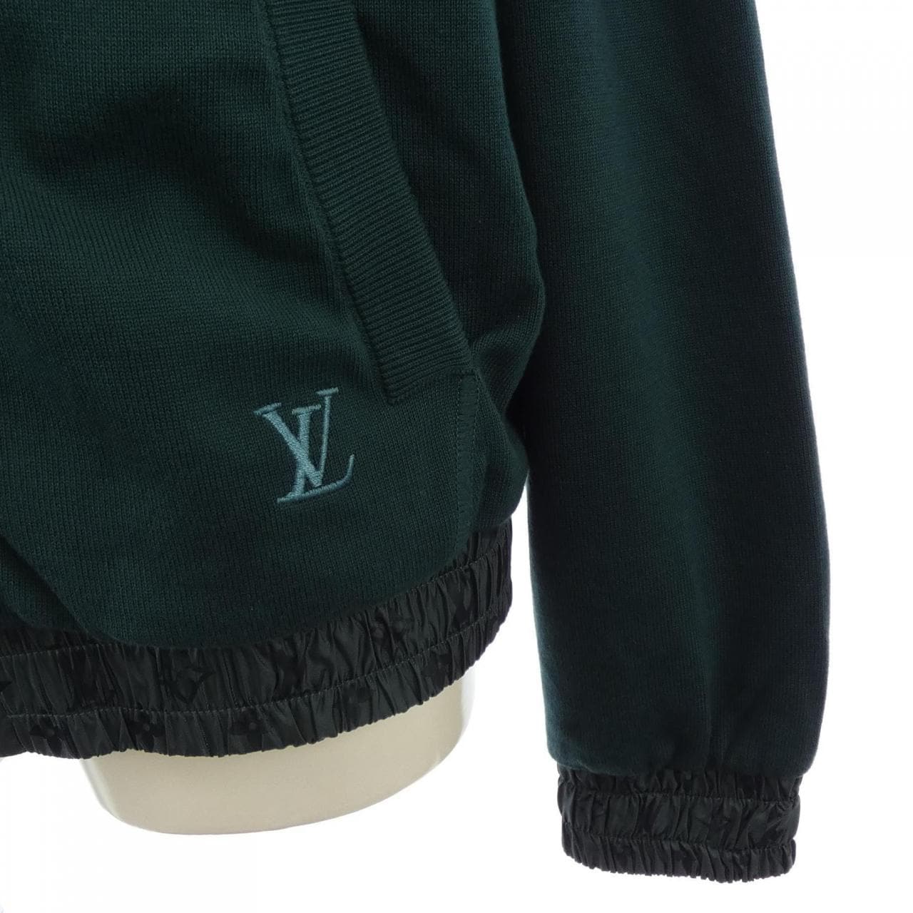 ルイヴィトン LOUIS VUITTON モノグラムリバーシブルライトボンバー HON40WZLW ブルゾン