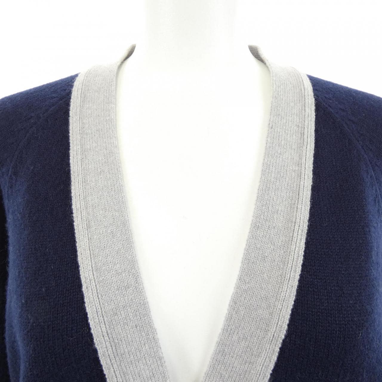 シャネル CHANEL P53235K06886 カーディガン