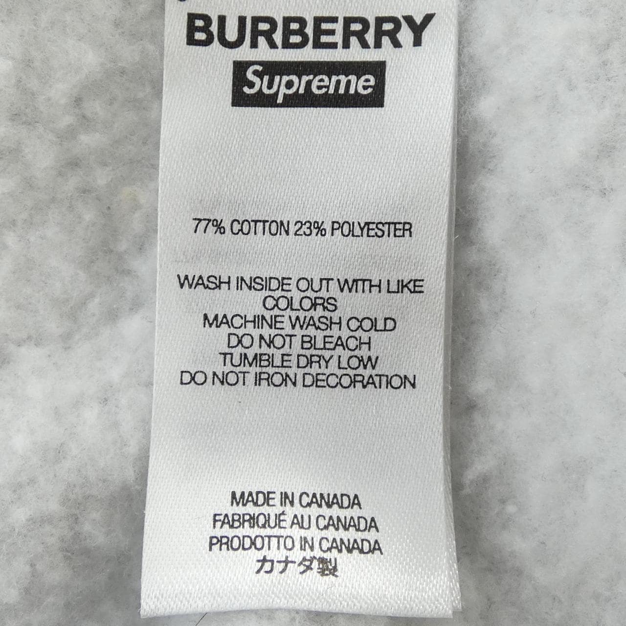 シュプリーム SUPREME BURBERRY パーカー