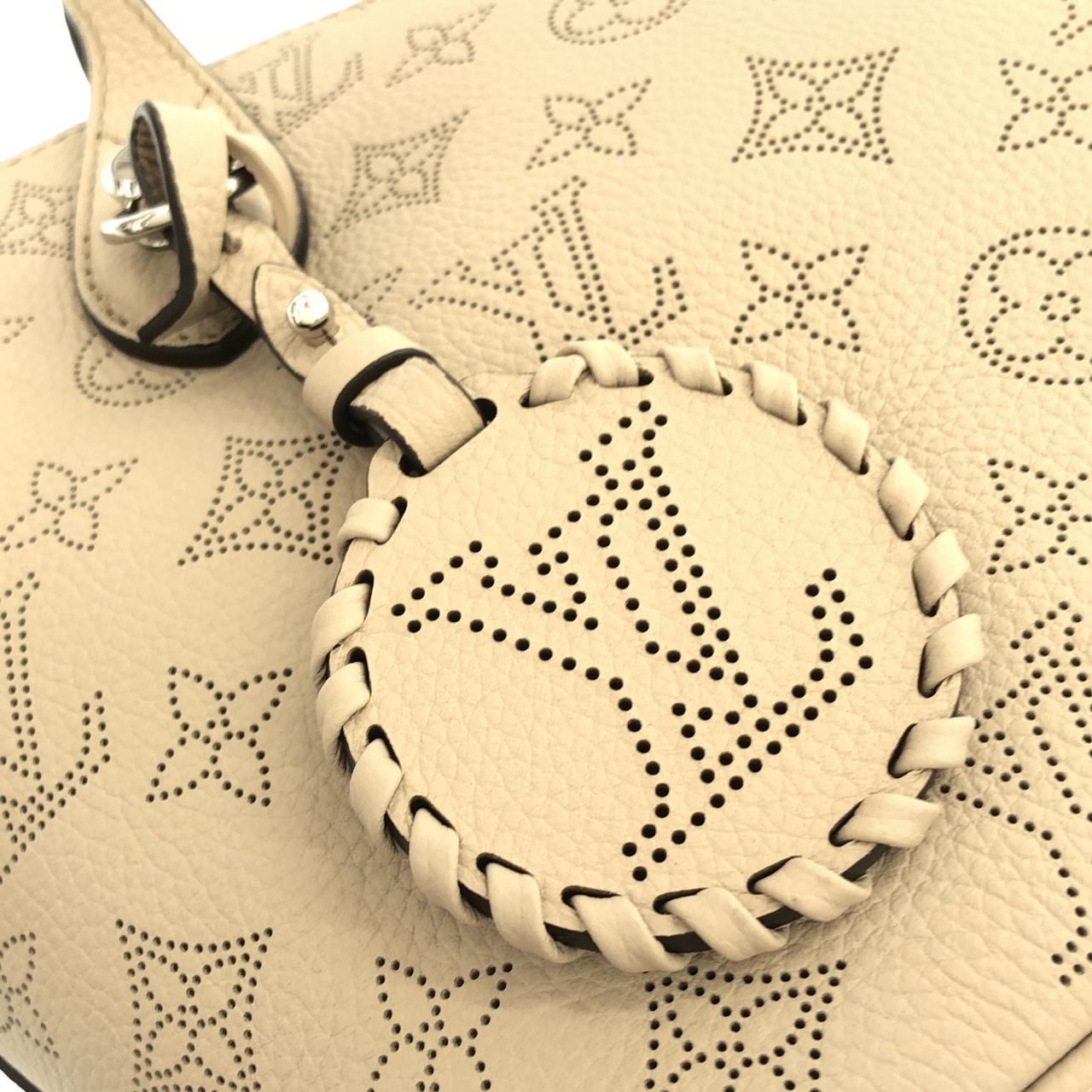 ルイヴィトン マヒナ ブロッサム PM M21849 バッグ