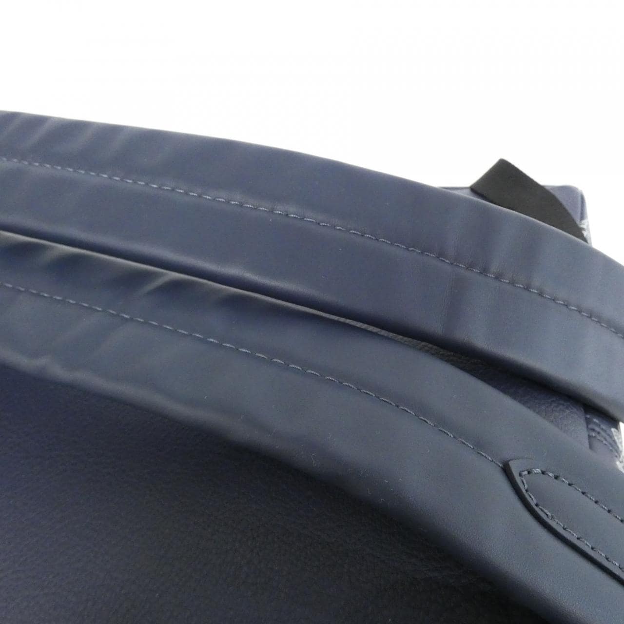 ルイヴィトン モノグラム シャドウ ディスカバリー バックパック PM M24760 リュックサック