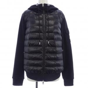 モンクレール MONCLER 10938G00028 ダウンジャケット