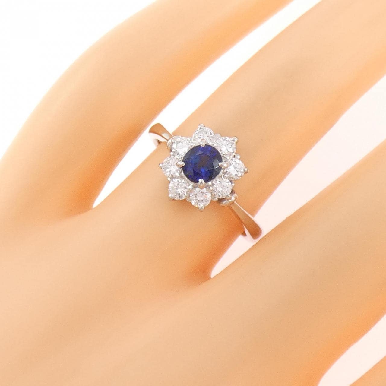 PT900 サファイヤ リング 0.65CT
