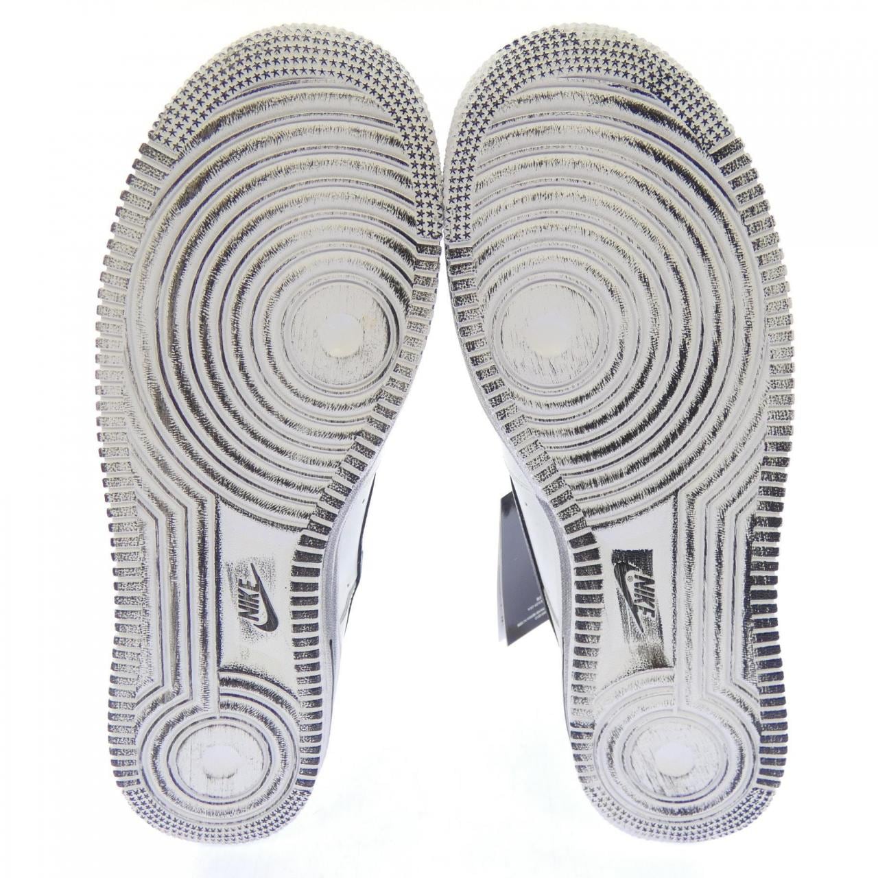ナイキ NIKE DD3223-100  G-DRAGON スニーカー