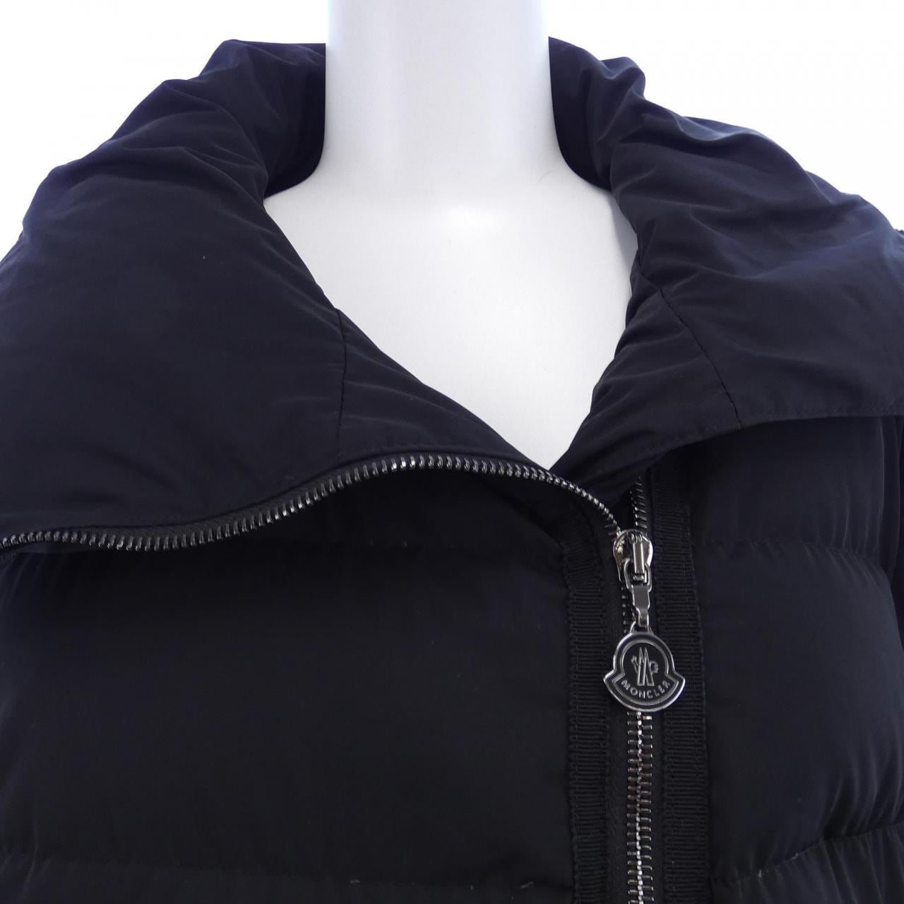 モンクレール MONCLER ダウンコート