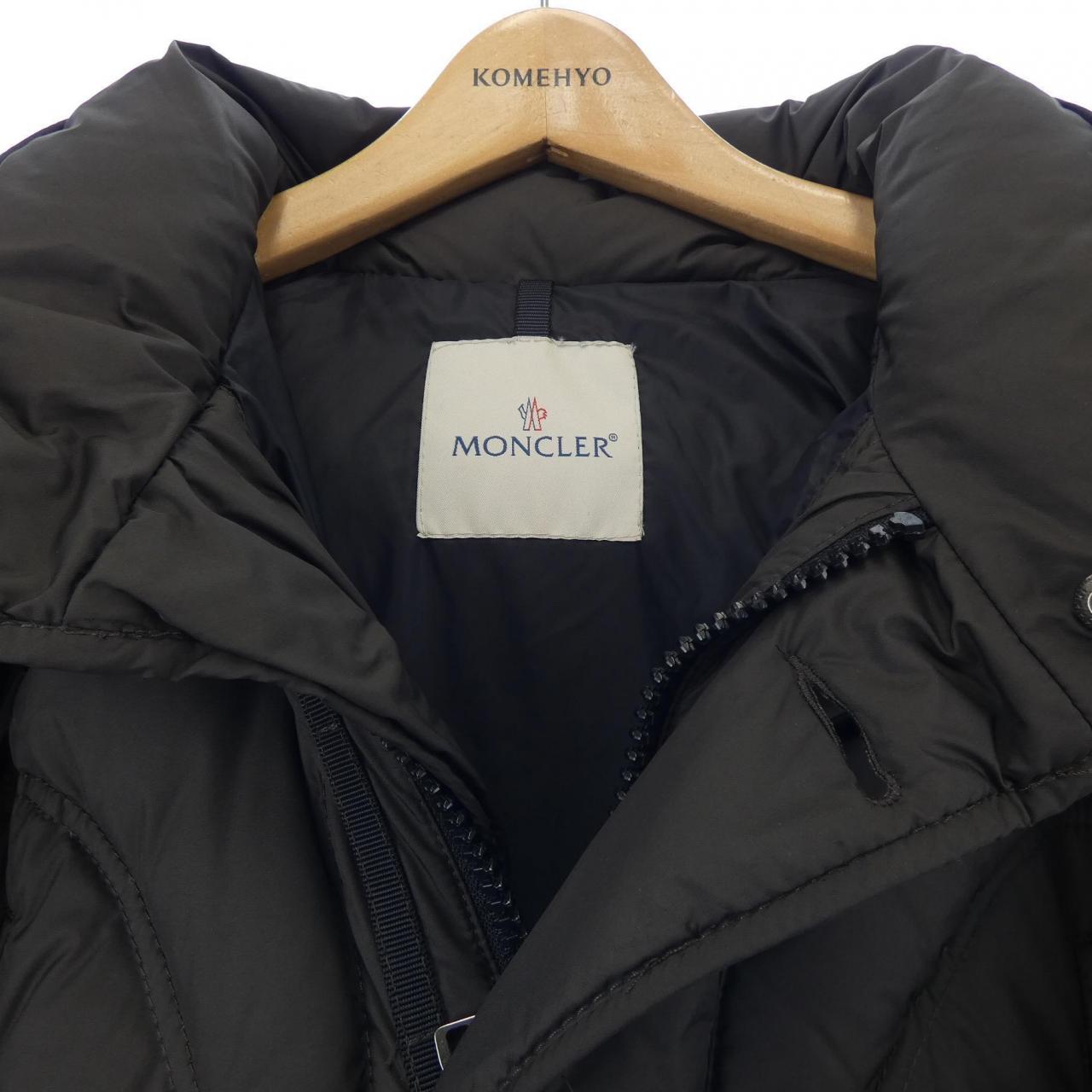 MONCLER蒙克勒羽绒服