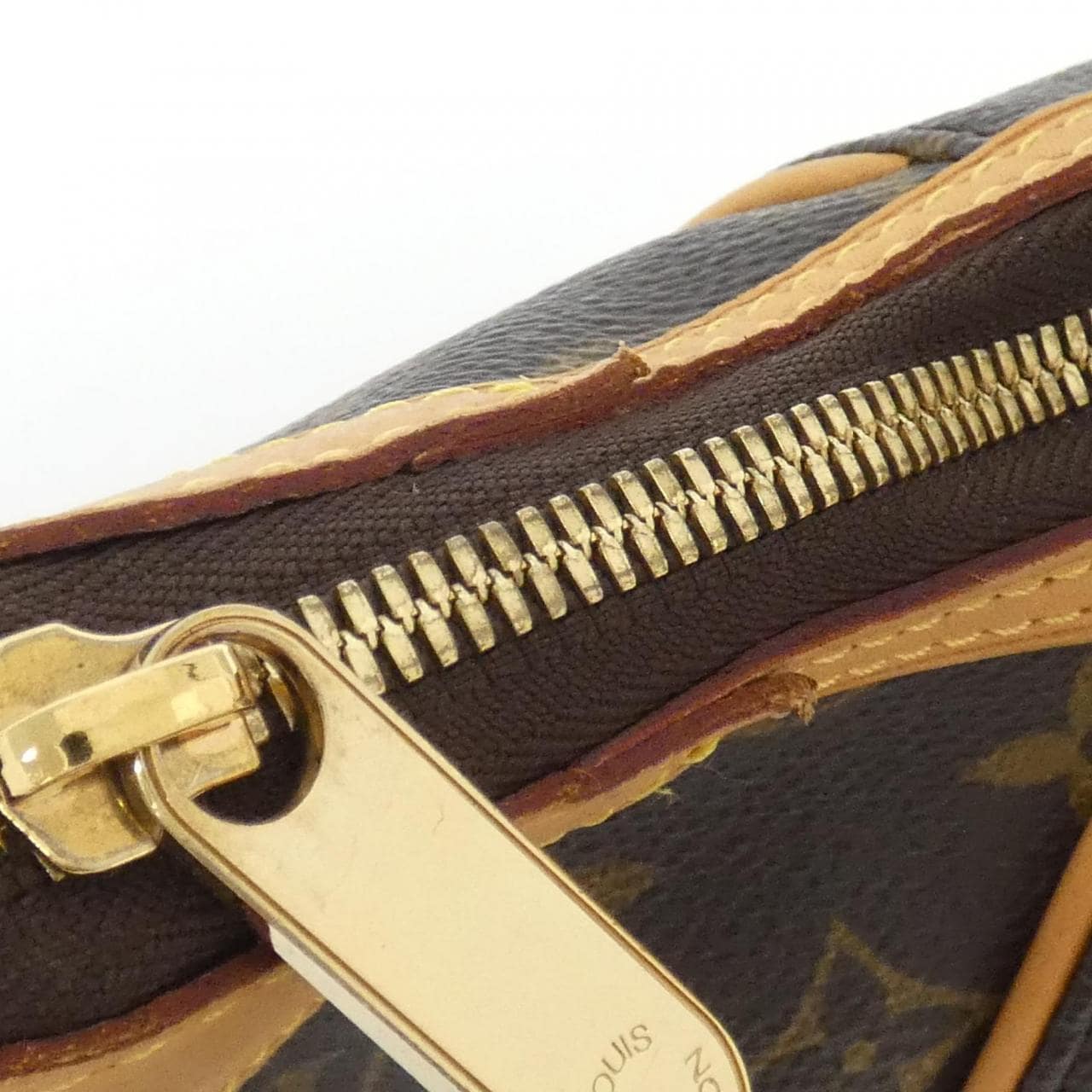 LOUIS VUITTON Monogram Thames PM M56384 Shoulder Bag