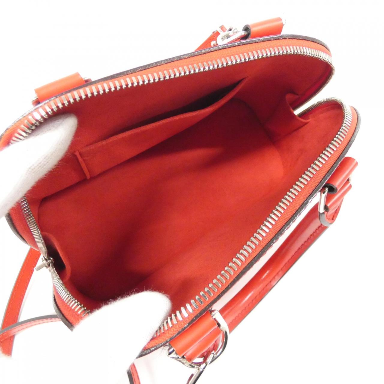 ルイヴィトン エピ アルマBB M41160 バッグ