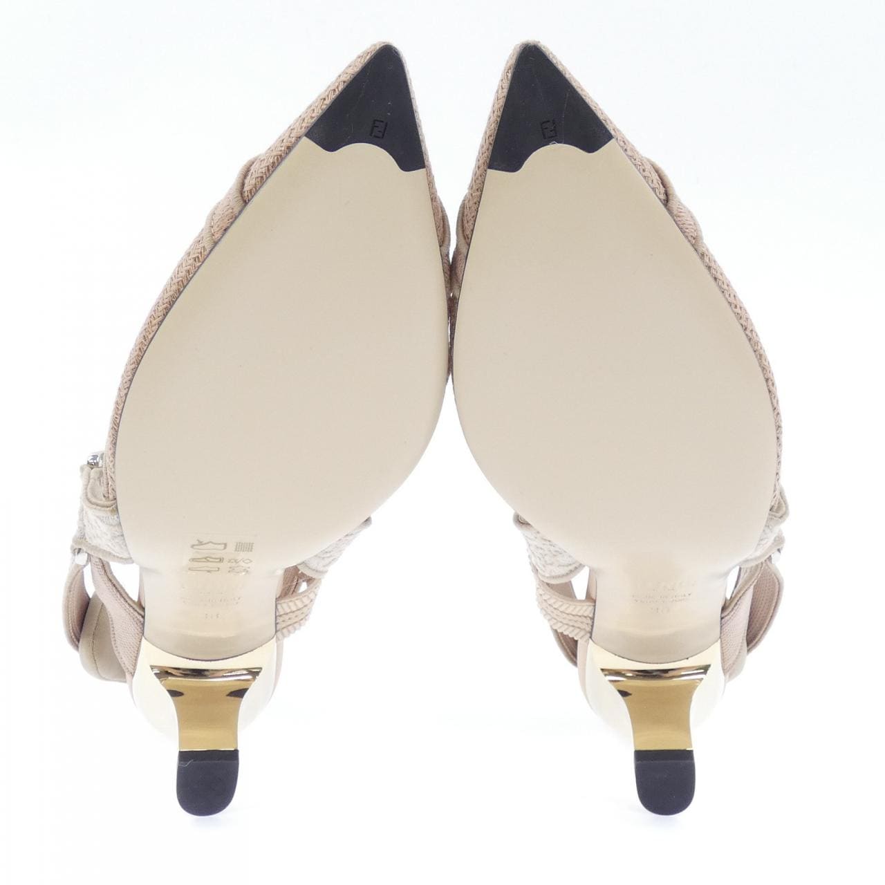 フェンディ FENDI パンプス