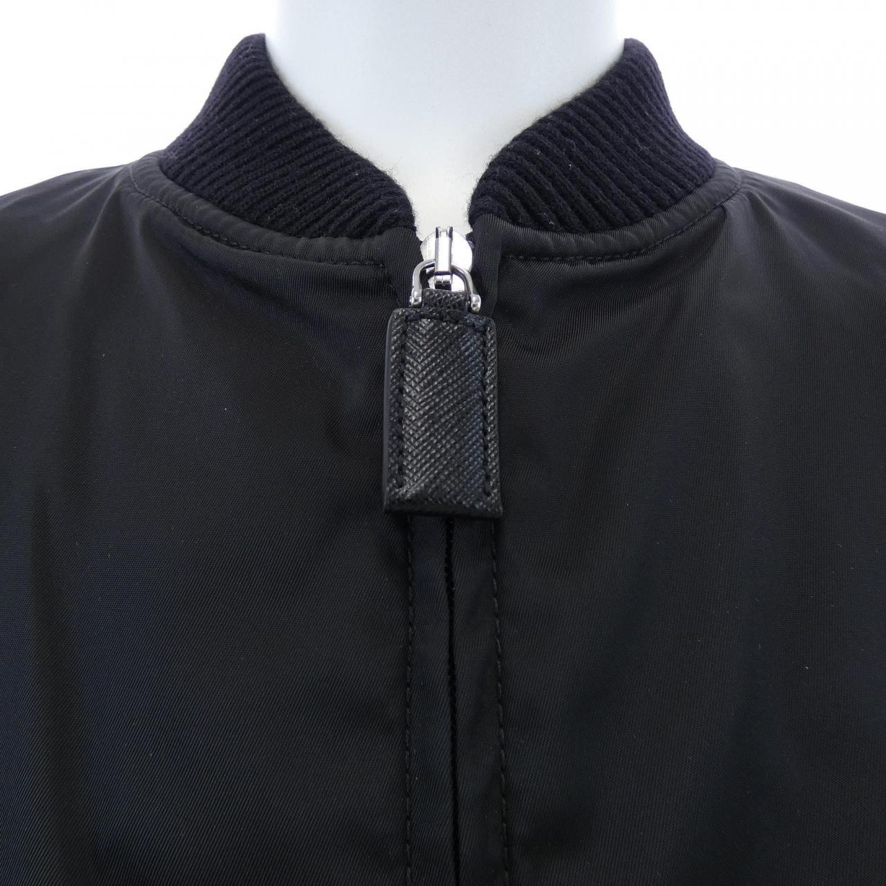 プラダ PRADA トライアングルロゴ SGH038 R121 1WQ8 ブルゾン