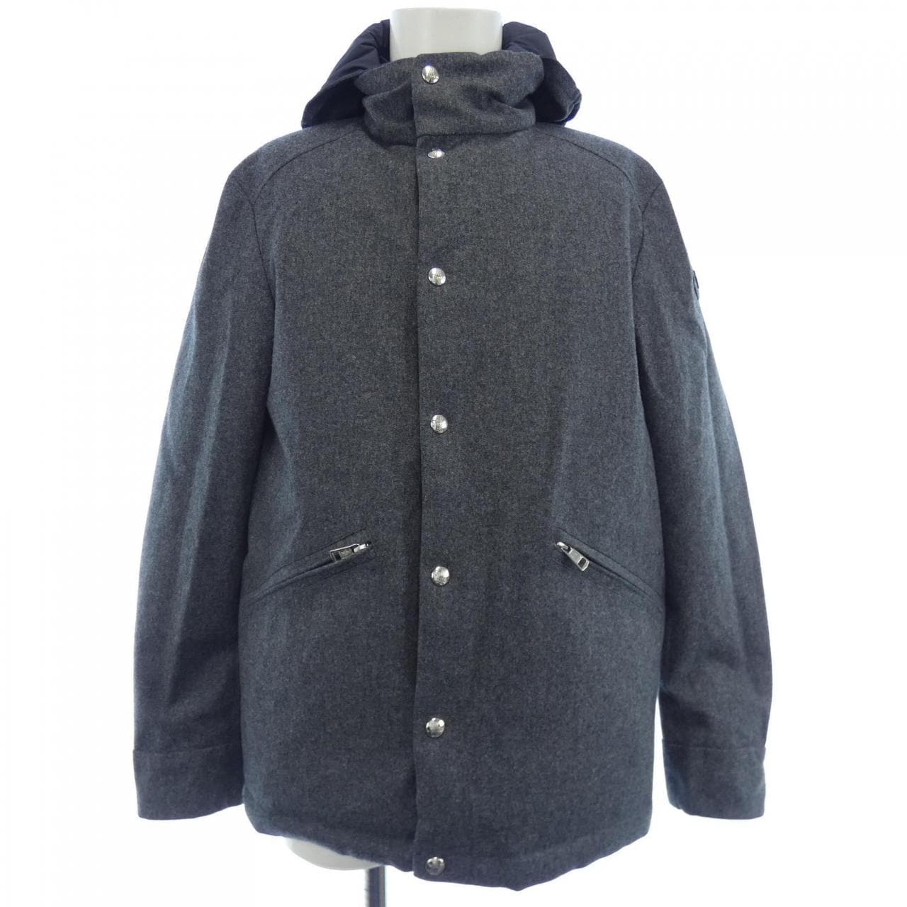 モンクレール MONCLER QUEYRAS ダウンジャケット