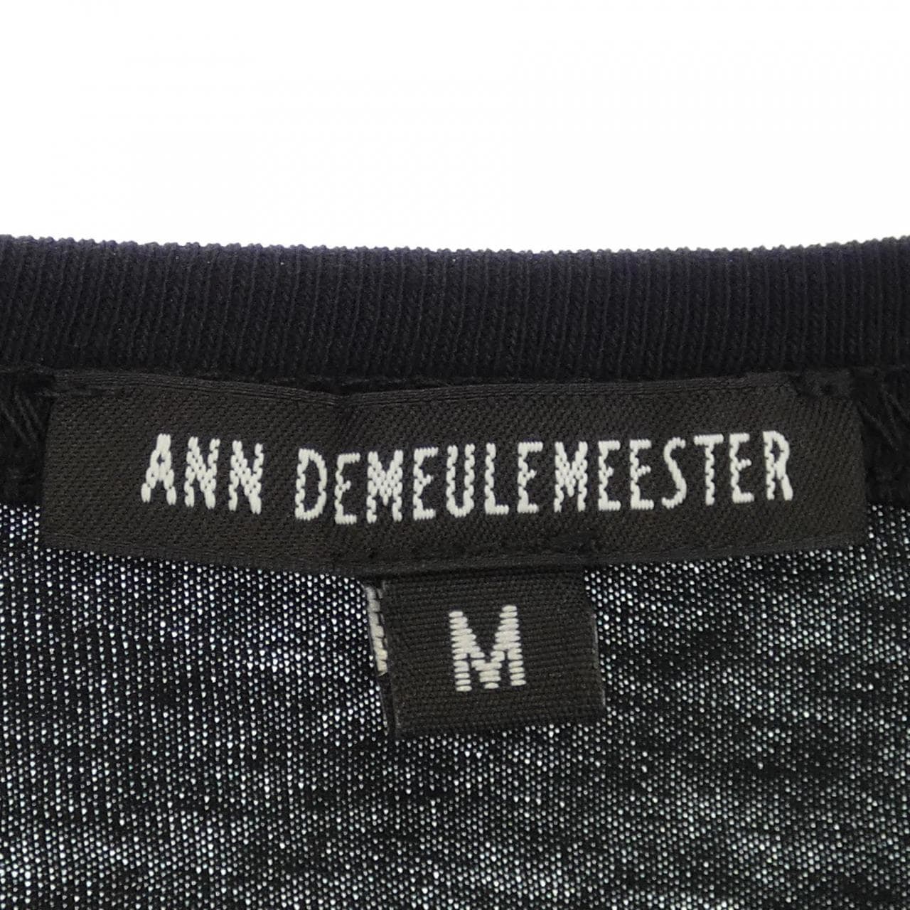 アンドゥムルメステール Ann Demeulemeester Tシャツ