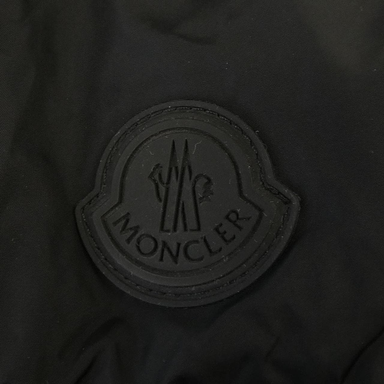 モンクレール MONCLER MONTCLA ダウンジャケット