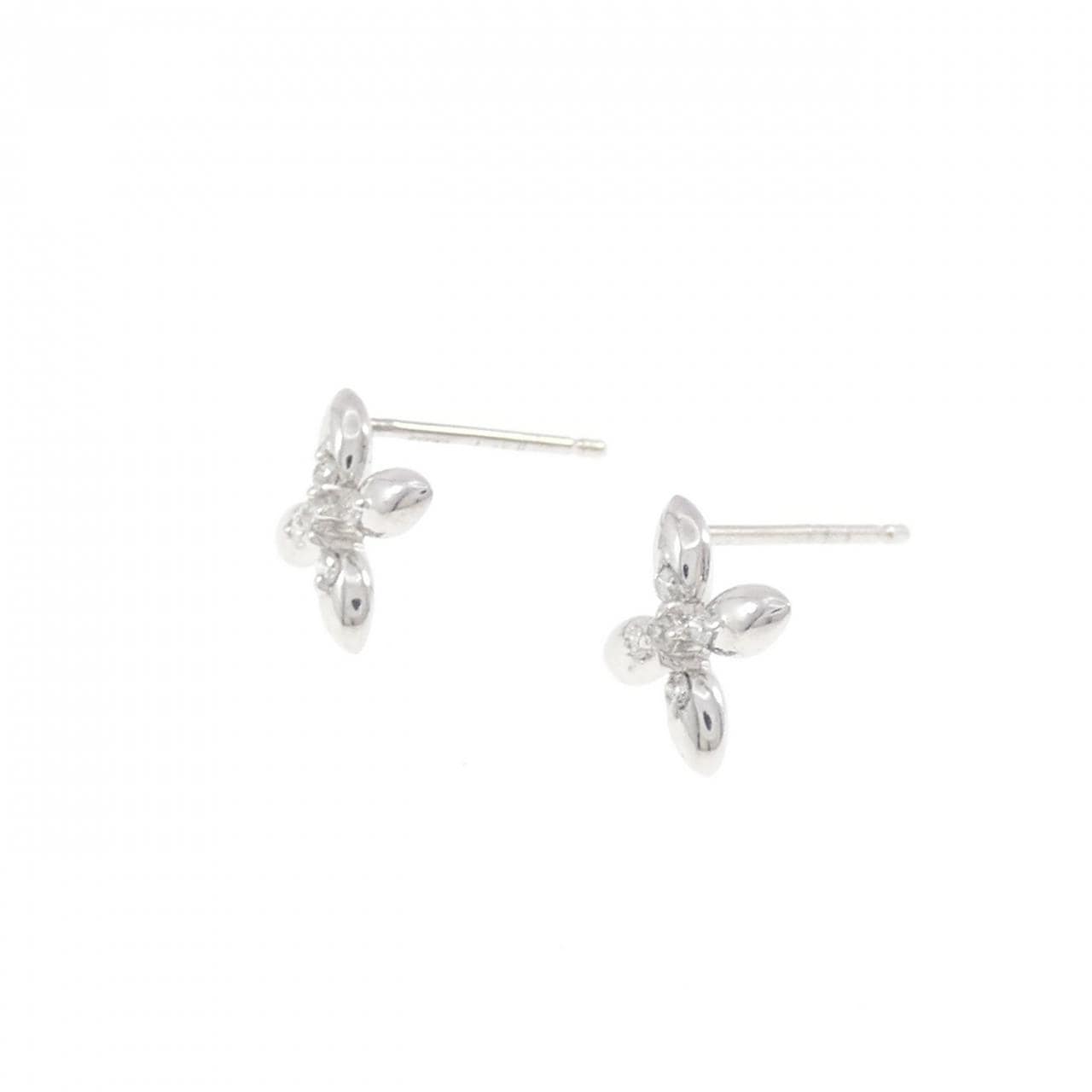 K14WG フラワー ダイヤモンド ピアス 0.06CT