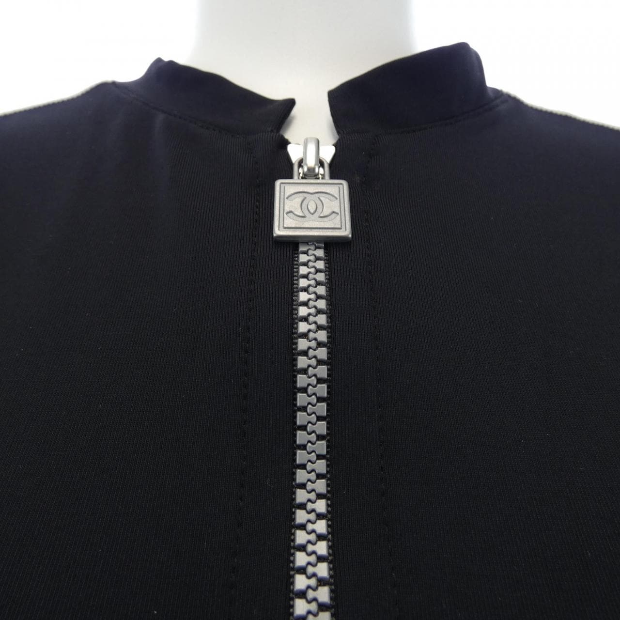 【ヴィンテージ】シャネル CHANEL P23640V01592 04P トップス