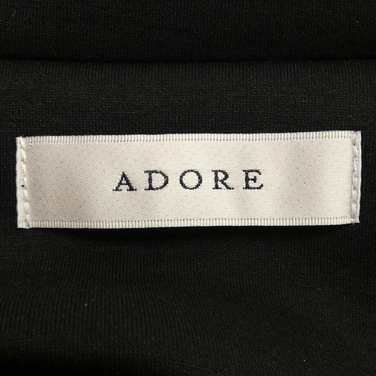 アドーア ADORE ワンピース