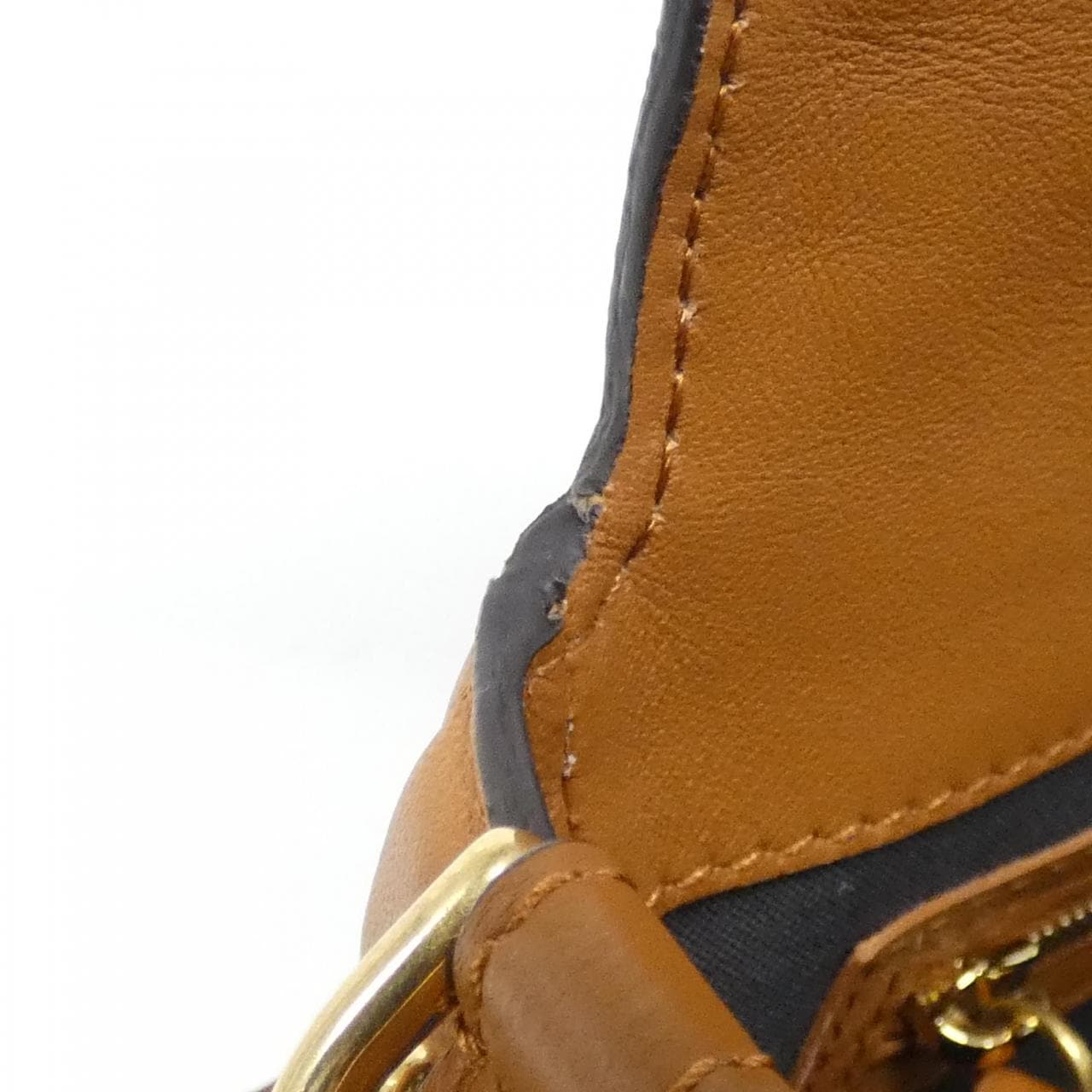 フェンディ バゲット チェーン ミディ 8BR600 A72V バッグ